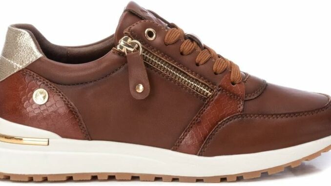 XTI – Zapatilla Mujer Camel – Calzado Cómodo y Versátil – Moda Casual – Modelo 14320202 (Talla 37)